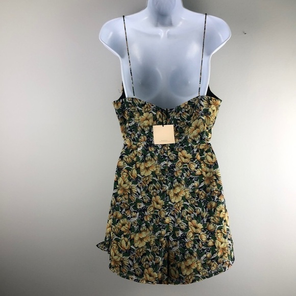 NEW Super Down Felicity Romper Revolve Cutout Ruffles Lined Size L Shorts Skort - Picture 10 of 16